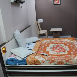 Hotel Vatsalya, Rajkot 4
